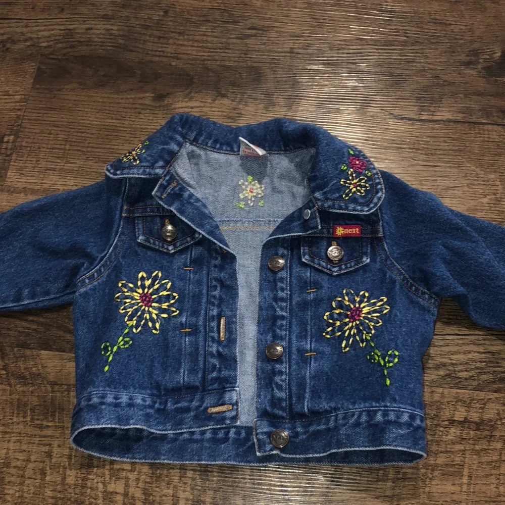 Jean jacket - Picture 1 of 1